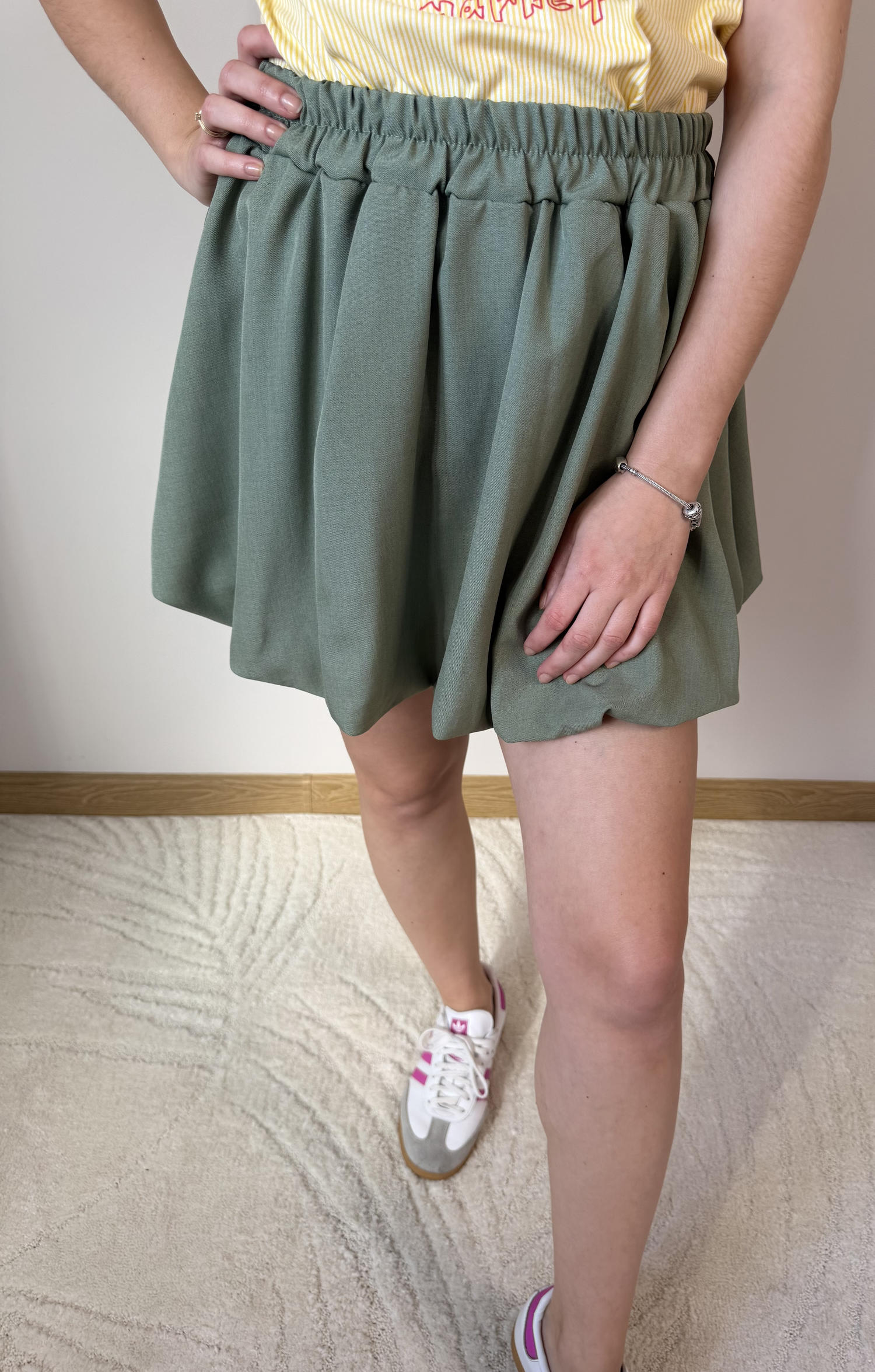 spodnica matcha